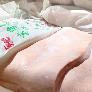 冻猪肥膘